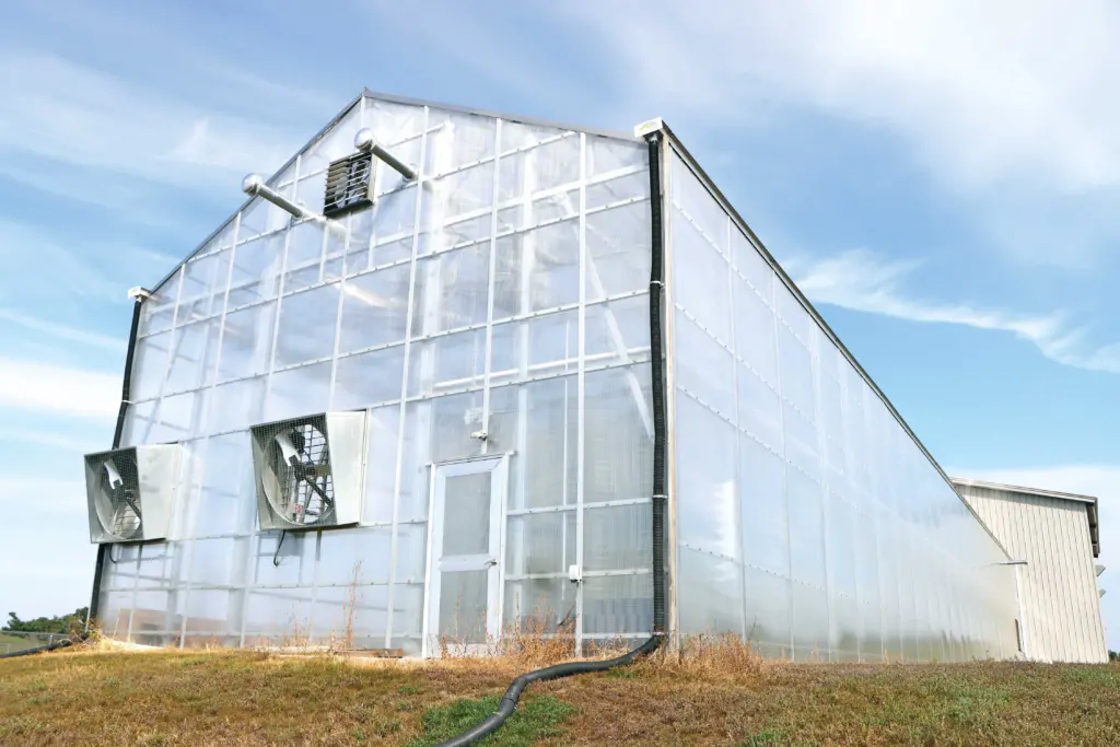 polycarbonate greenhouse exterior