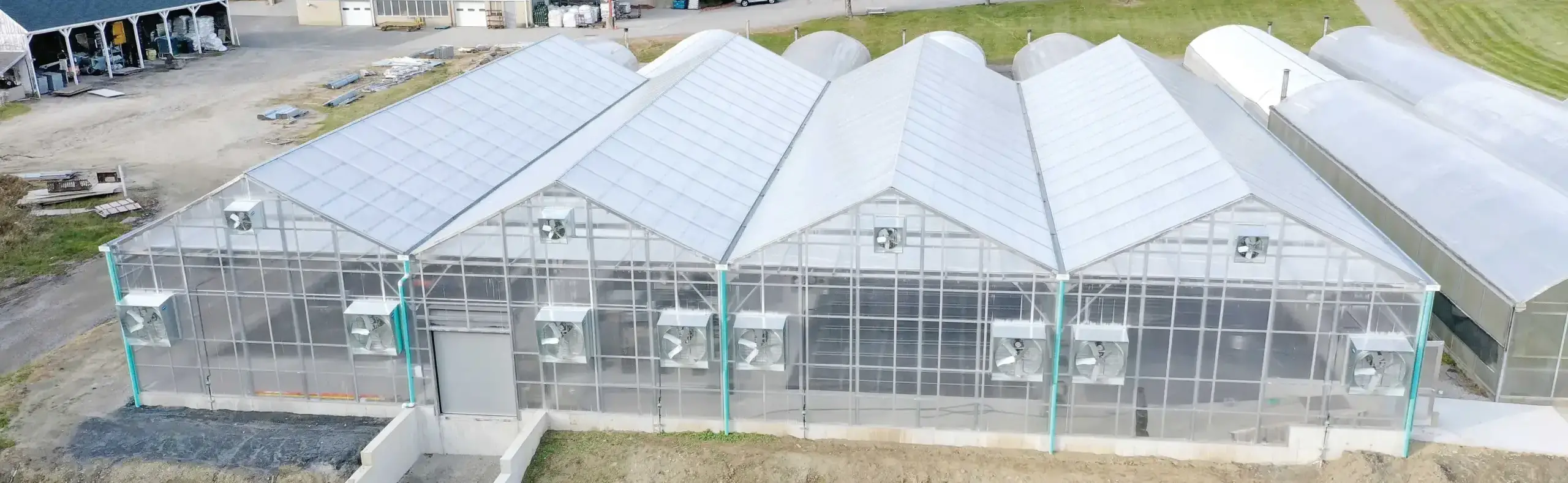 exterior of a gutter-connected greenhouse